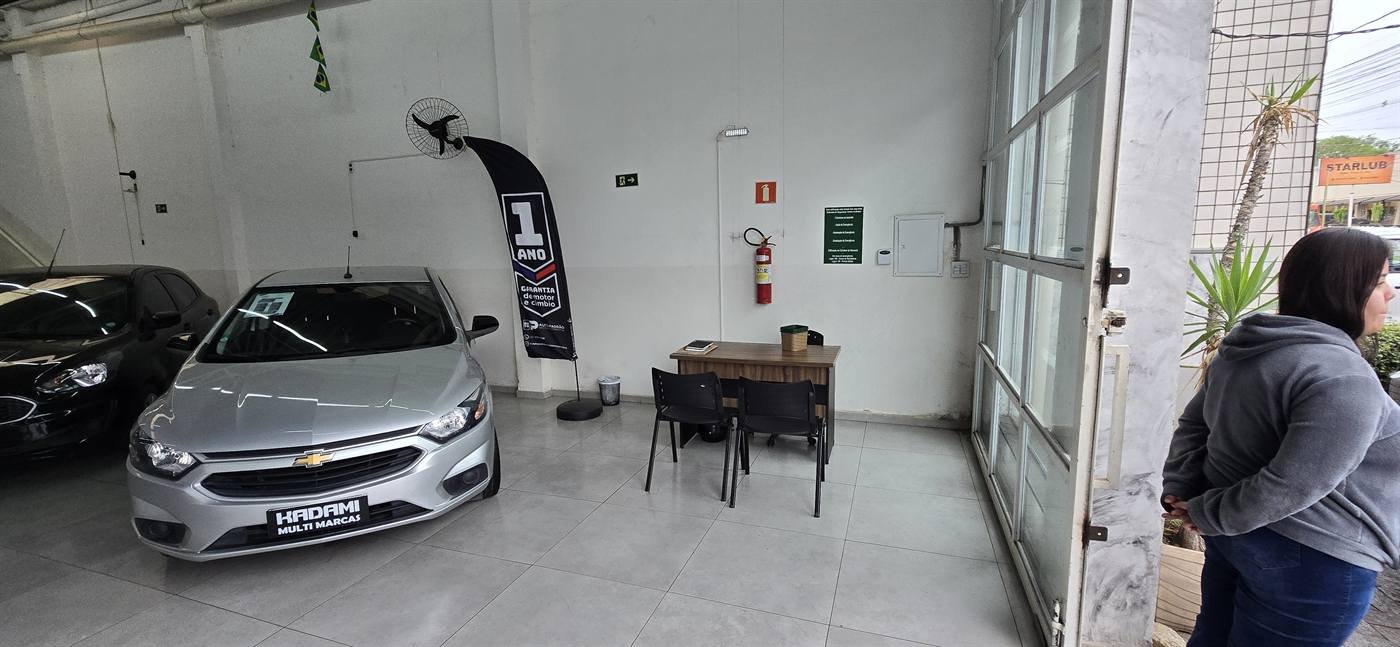 Espaço de atendimento da Kadami Multimarcas em Pouso Alegre